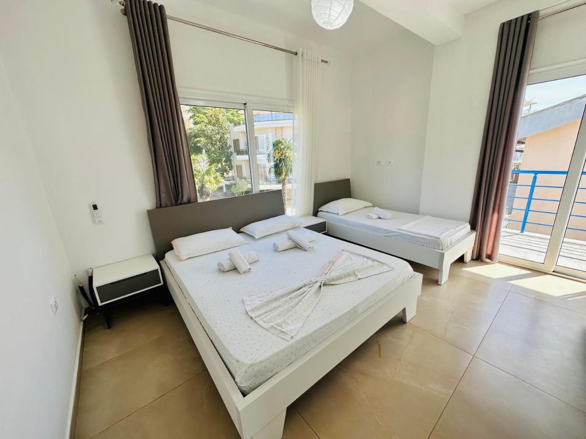 Jico Travel - Villa Colombo Vlorë Exterior foto