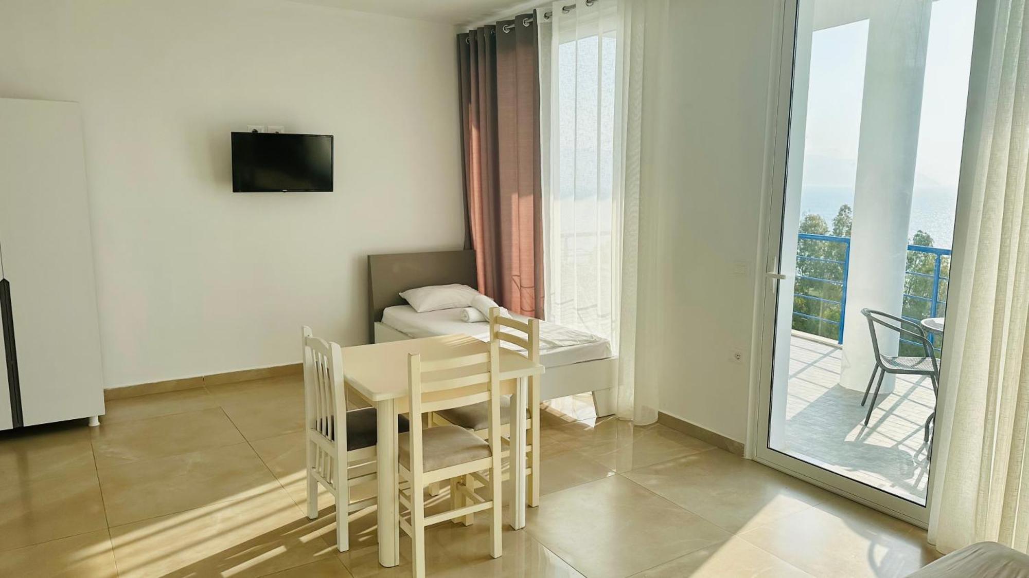 Jico Travel - Villa Colombo Vlorë Cameră foto