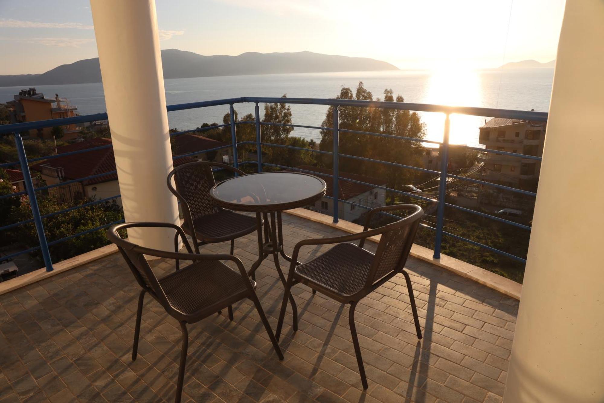 Jico Travel - Villa Colombo Vlorë Cameră foto