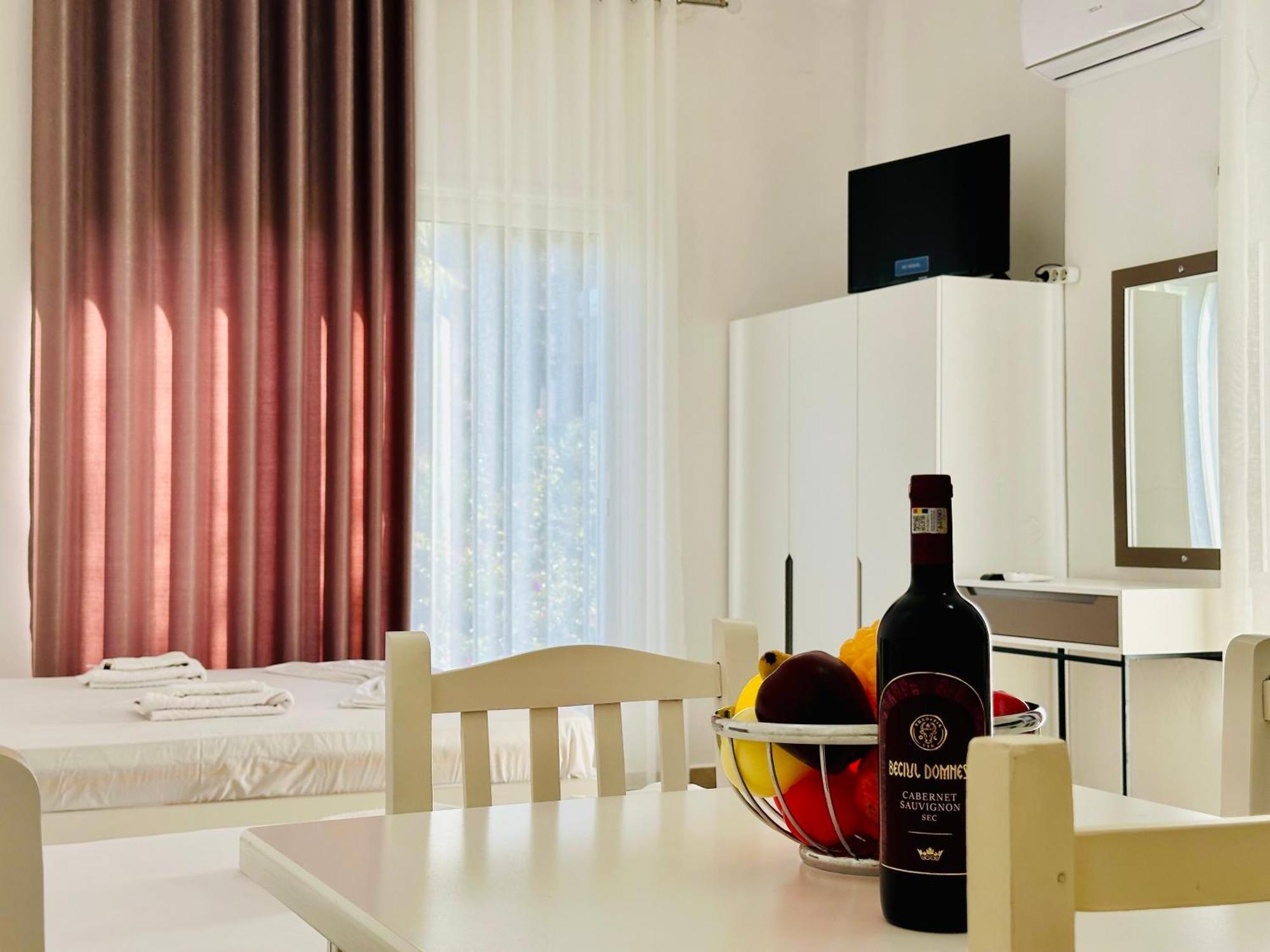 Jico Travel - Villa Colombo Vlorë Cameră foto