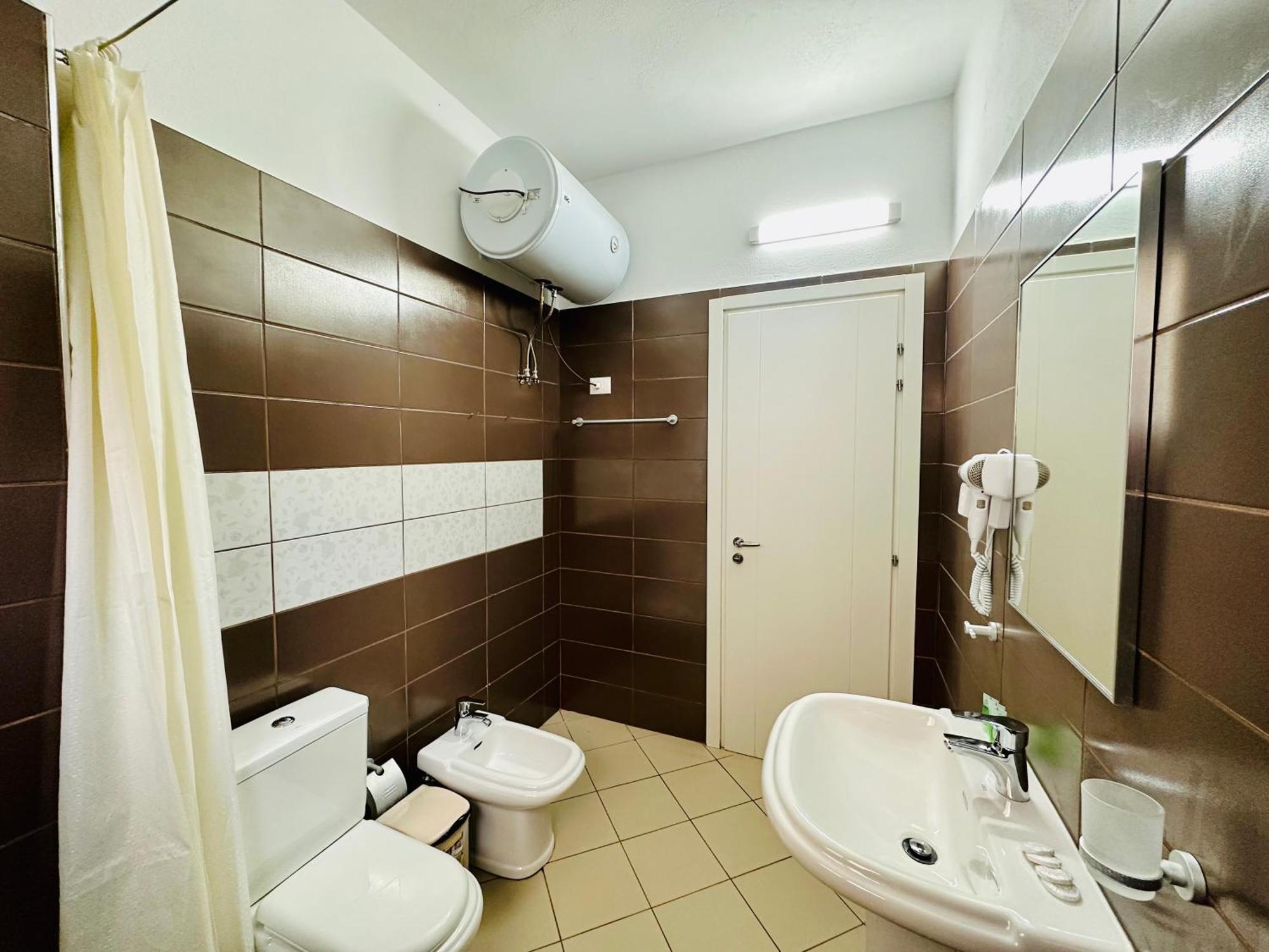 Jico Travel - Villa Colombo Vlorë Cameră foto